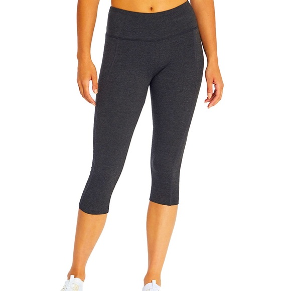 Marika Sport Performance Capris - Picture 1 of 9